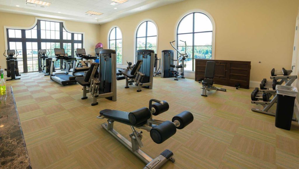 Panoramic view of the Fitness Room at the Bear’s Den Resort Orlando clubhouse.