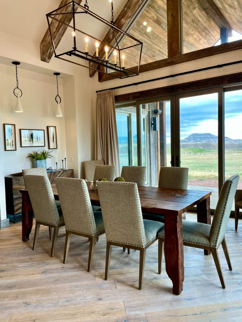 Lucky Man Ranch dining room with mountain view