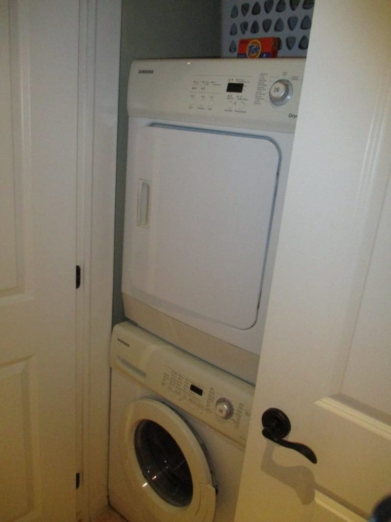 Waschmaschine und Trockner in der Einheit: Suite mit 2 Schlafzimmern im Atrium Resort