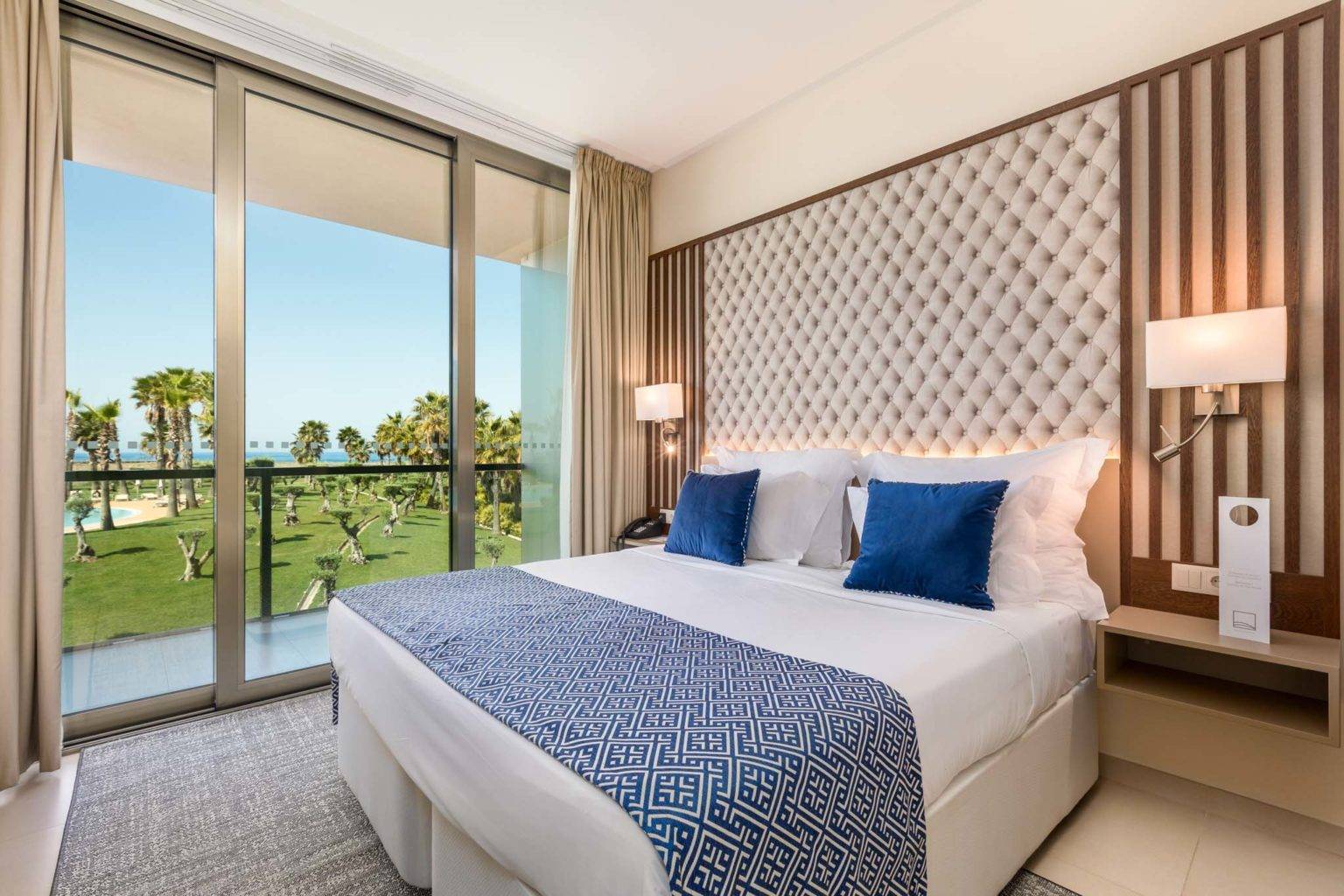 Salgados Dunas suite bedroom with beach view