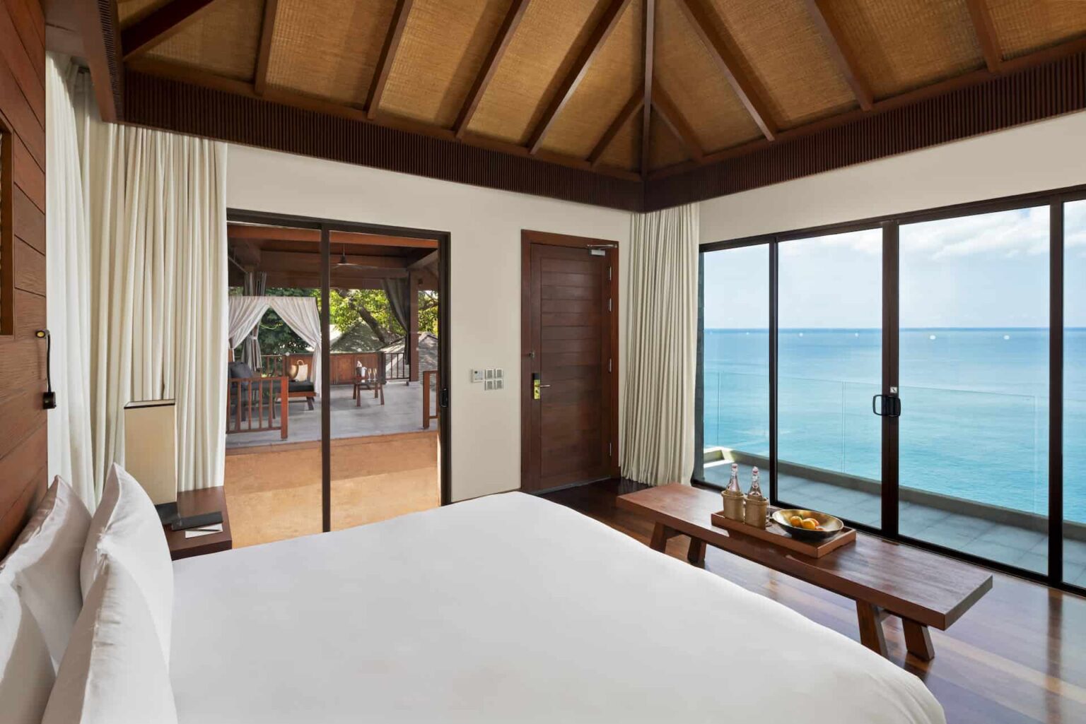 Cliff Pool Villa bedroom with ocean view