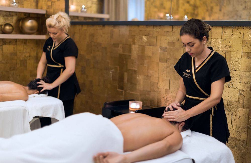 Couples massage at the Pine Cliffs Resort Spa