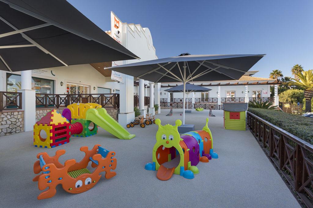 Área de juegos para niños al aire libre en Martinhal Quinta