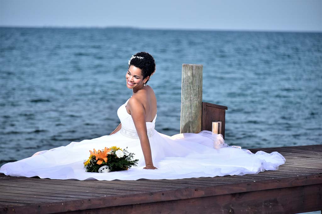 Bride on pier at Chabil Mar