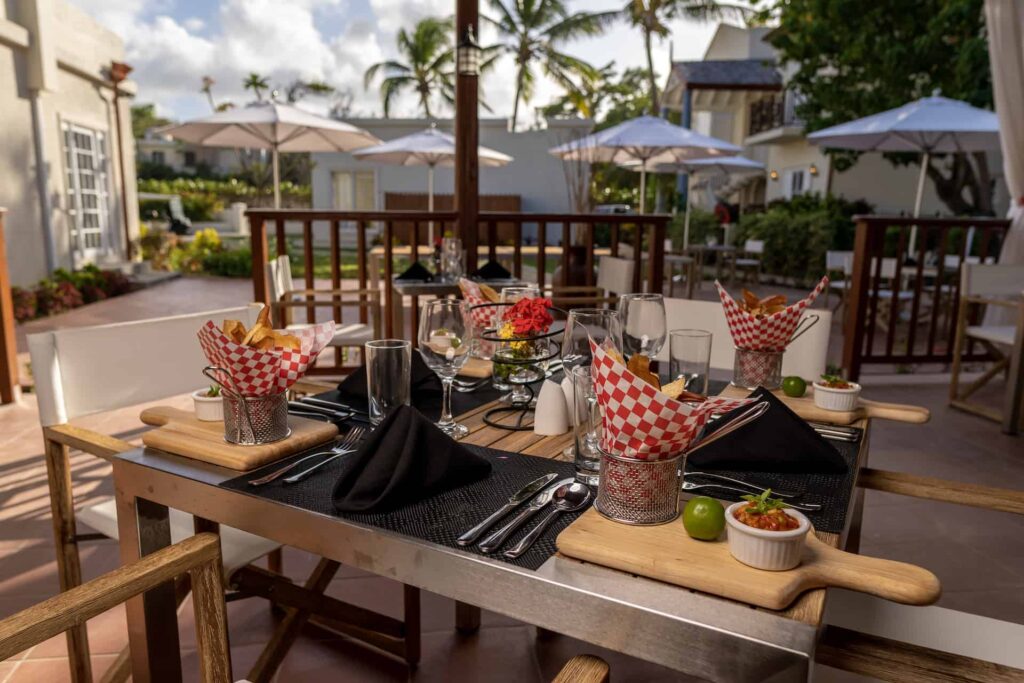 Cap Cove Resort snack bar set with chips and salsa