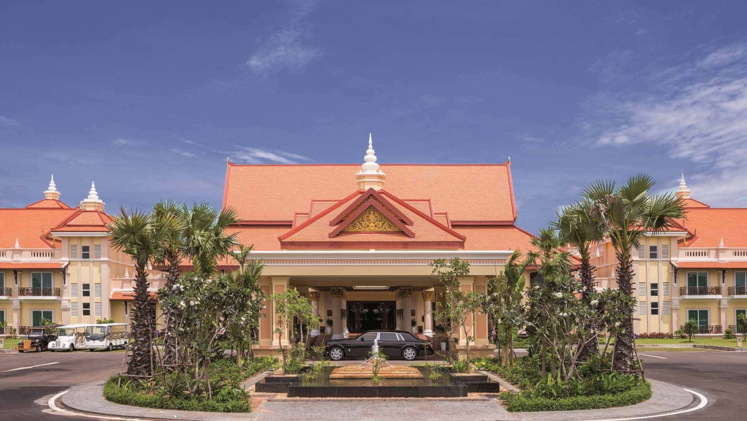 Exterior of the main entrance of the Sokha Siem Reap Resort