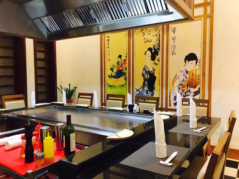 Hibachi grill and seating at Takezono Restaurant of the Sokha Siem Reap Resort