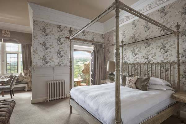 Grand State Room - King bedroom with sitting area and balcony | Bovey Castle