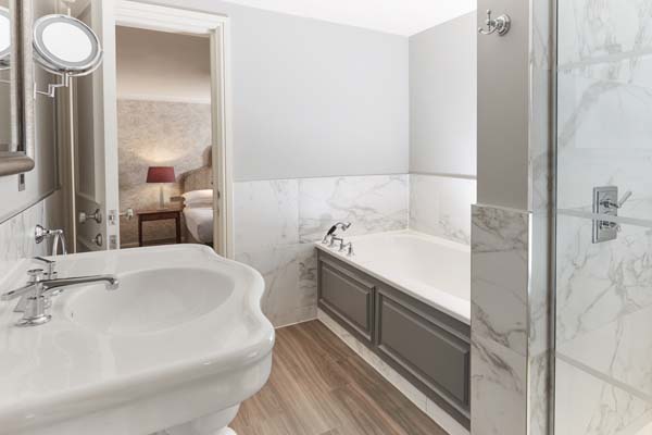 Castle Room - Bathroom with separate shower and bathtub | Bovey Castle