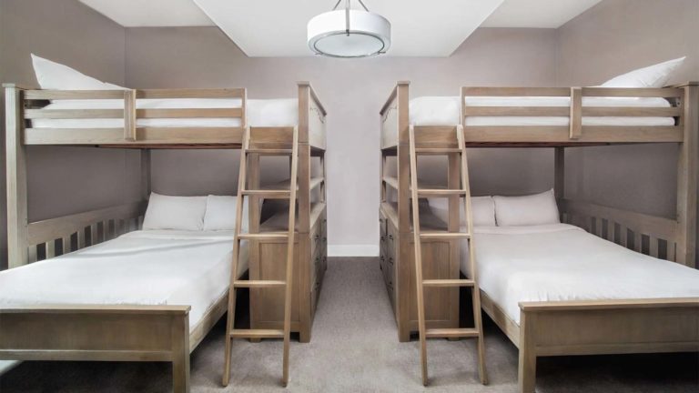 The Estates Dogwood - Chambre avec 2 ensembles de lits superposés | Némacolin