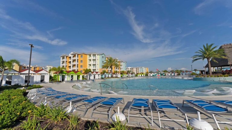 Embassy Suites by Hilton Orlando Sunset Walk pool