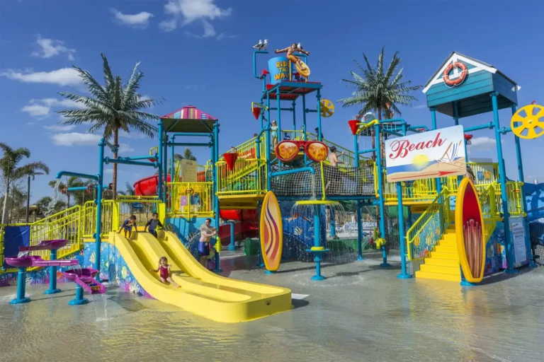 Surfing Safari Splash Area at the Encore Resort at Reunion water park
